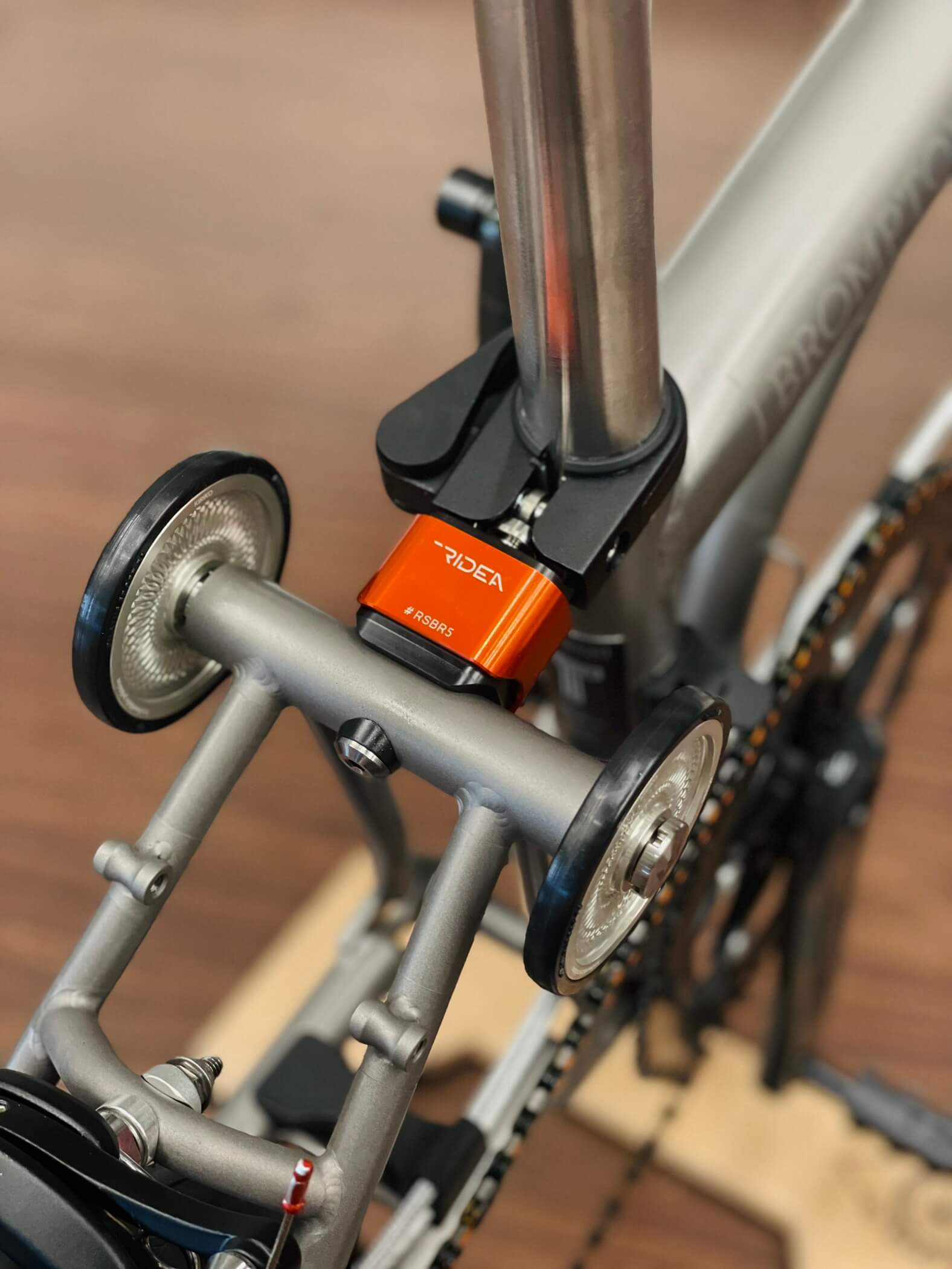 Suspension block brompton sale